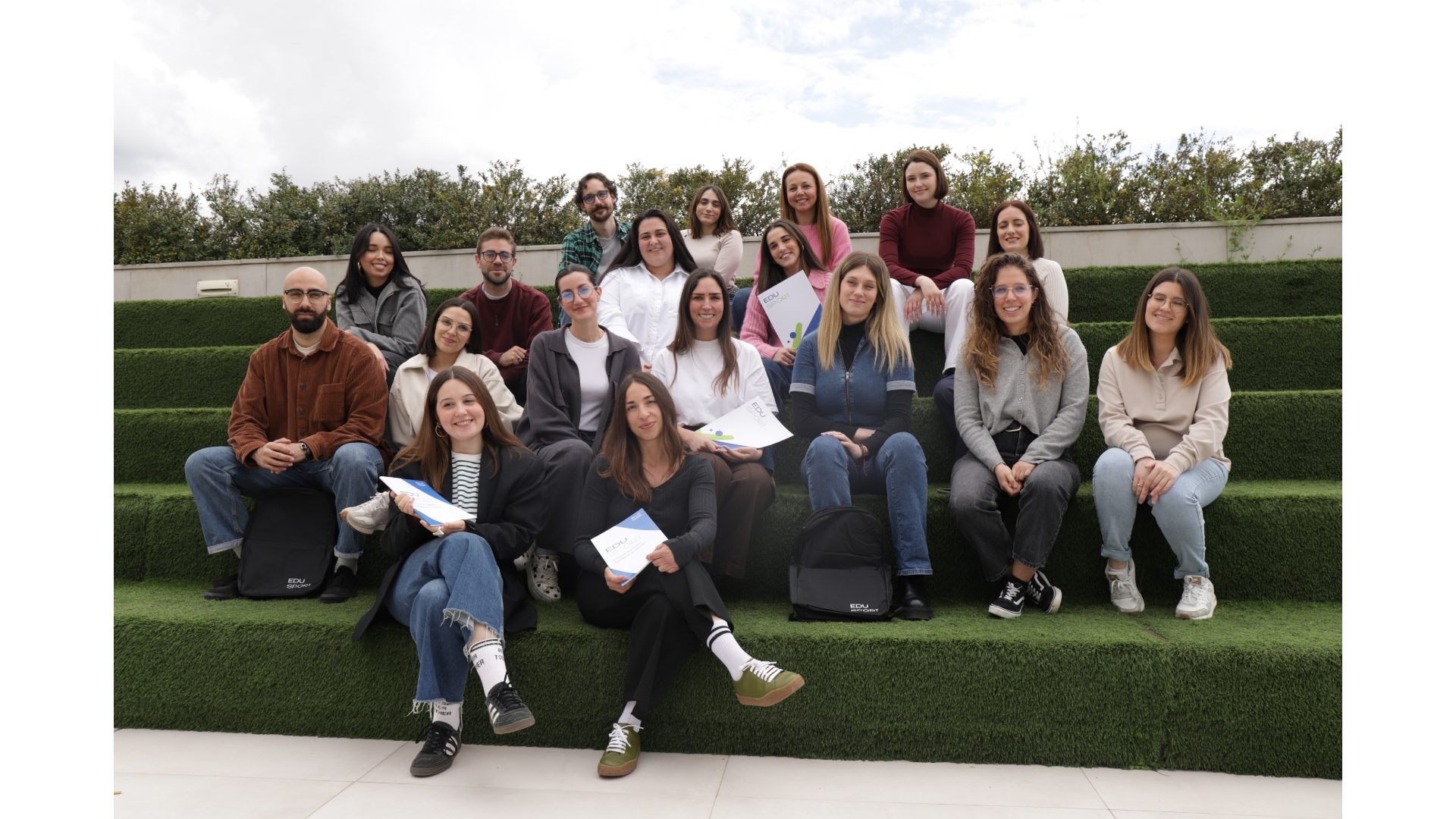 Senza titolo (1920 x 1080 px)